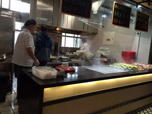 饮食服务中心开展“双节”前食品卫生大检查，筑牢餐饮服务安全防线